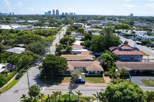 1812 NE 20th Ave, Fort Lauderdale, FL 33305 - Photo 1
