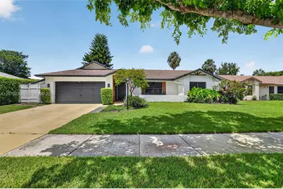 4225 NW 7th Pl, Deerfield Beach, FL 33442 - Photo 5