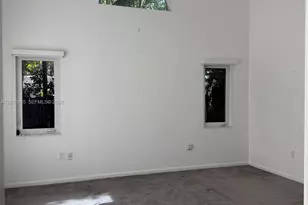 3865 Poinciana Ave, Miami, FL 33133 - Photo 11