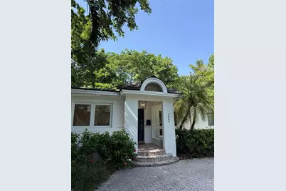 3865 Poinciana Ave, Miami, FL 33133 - Photo 1