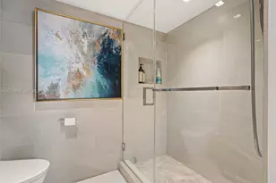 2881 NE 33rd Ct, Fort Lauderdale, FL 33306 - Photo 9