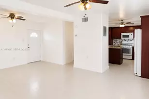325 NE 108th St, Miami, FL 33161 - Photo 11