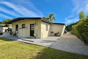 6561 SW 34th St, Miami, FL 33155 - Photo 9
