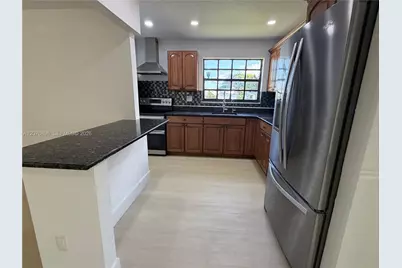 26220 SW 127th Ave, Homestead, FL 33032 - Photo 5