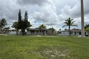 26220 SW 127th Ave, Homestead, FL 33032 - Photo 1