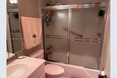 1965 S Ocean Dr #2D, Hallandale Beach, FL 33009 - Photo 5