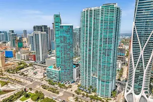900 Biscayne Blvd, Miami, FL 33132 - Photo 7