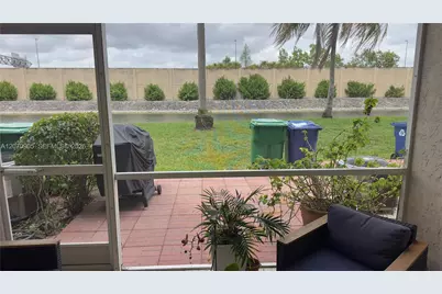 9925 NW 57th Manor, Coral Springs, FL 33076 - Photo 29