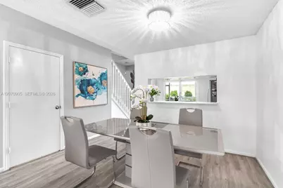 9925 NW 57th Manor, Coral Springs, FL 33076 - Photo 11