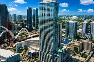1400 Biscayne Blvd, Miami, FL 33132 - Photo 3