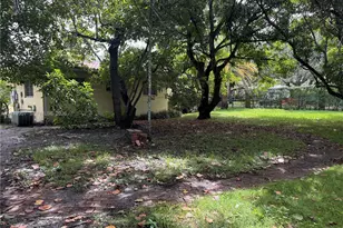 805 Paradiso Ave, Coral Gables, FL 33146 - Photo 25