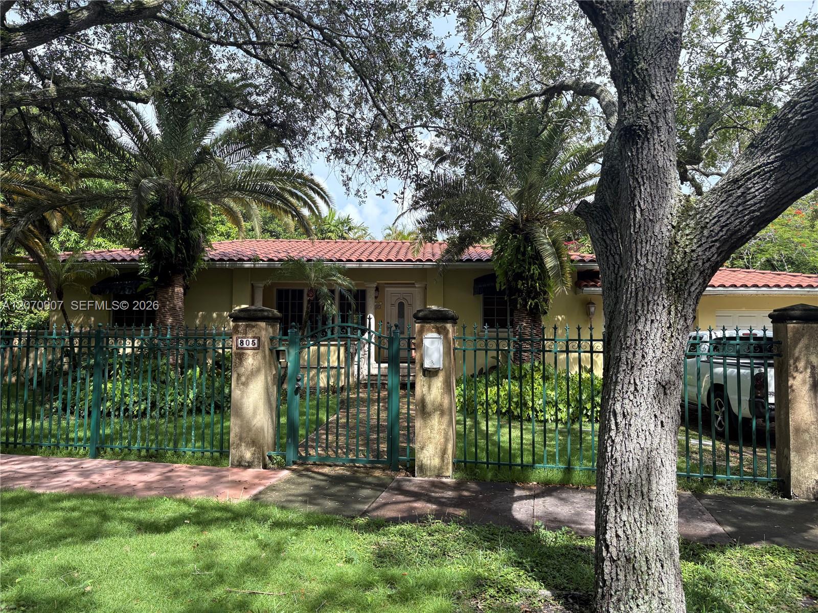 805 Paradiso Ave #805 - 805 Paradiso Ave #805, Coral Gables, FL 33146 Luxury Property | Jose Angel Pina