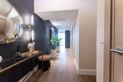 888 Biscayne Blvd #1509, Miami, FL 33132 - Photo 35