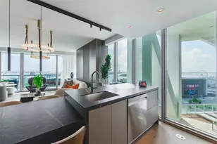 888 Biscayne Blvd, Miami, FL 33132 - Photo 9
