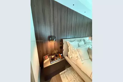 888 Biscayne Blvd #1509, Miami, FL 33132 - Photo 5