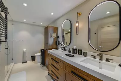 888 Biscayne Blvd #1509, Miami, FL 33132 - Photo 17