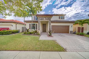 139 NE 26th Ave, Homestead, FL 33033 - Photo 1