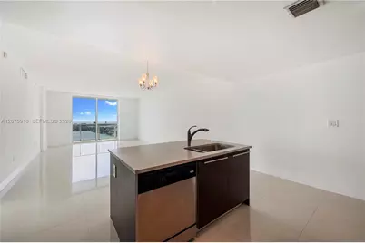 1900 N Bayshore Dr #4302, Miami, FL 33132 - Photo 19