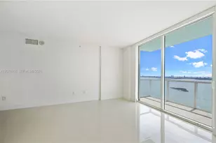 1900 N Bayshore Dr, Miami, FL 33132 - Photo 15