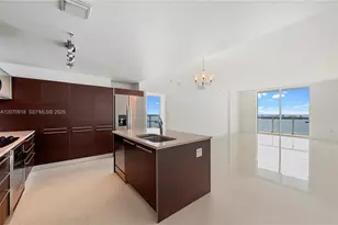 1900 N Bayshore Dr, Miami, FL 33132 - Photo 1