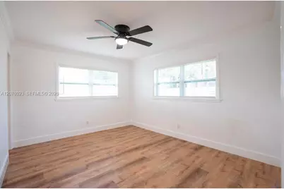 3468 NE 17th Ave #2, Oakland Park, FL 33334 - Photo 5