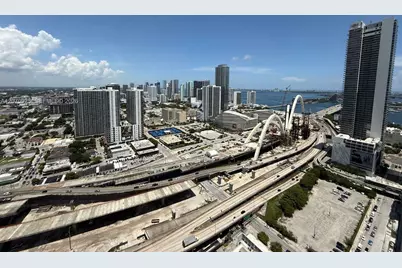 20 NE 11 Street #3605, Miami, FL 33132 - Photo 19