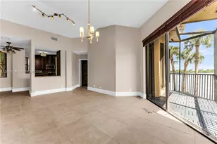 15563 N Miami Lakeway N, Miami Lakes, FL 33014 - Photo 7