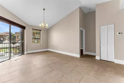 15563 N Miami Lakeway N #204, Miami Lakes, FL 33014 - Photo 9