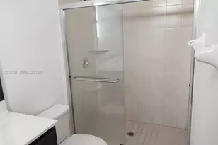 9267 W 34th Ct, Hialeah, FL 33018 - Photo 25