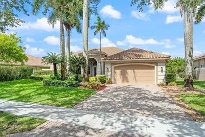 2733 Meadowood Dr, Weston, FL 33332 - Photo 1