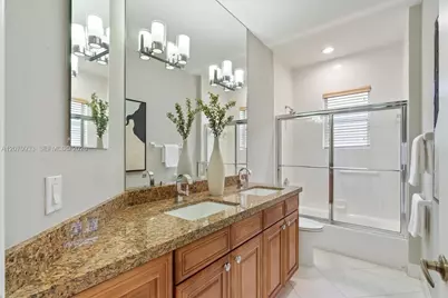 2733 Meadowood Dr, Weston, FL 33332 - Photo 19