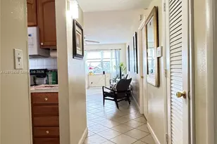 2200 Park Ln, Hollywood, FL 33021 - Photo 1
