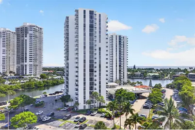 3731 N Country Club Dr #1023, Aventura, FL 33180 - Photo 7