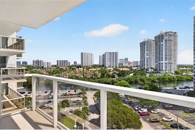 3731 N Country Club Dr #1023, Aventura, FL 33180 - Photo 29
