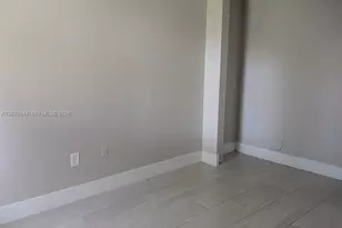 7162 Sportsmans Dr, North Lauderdale, FL 33068 - Photo 11