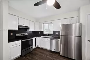 4300 Harrison St, Hollywood, FL 33021 - Photo 15
