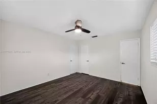 4300 Harrison St, Hollywood, FL 33021 - Photo 19