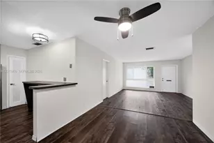 4300 Harrison St, Hollywood, FL 33021 - Photo 9