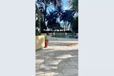 253 NE 2nd St #902, Miami, FL 33132 - Photo 19