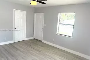 504 N 57th Ave, Hollywood, FL 33021 - Photo 3