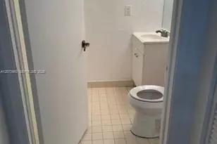 8860 SW 123rd Ct, Miami, FL 33186 - Photo 5