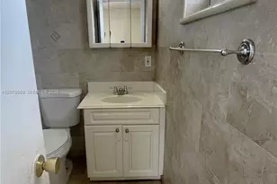 5715 SW 112th Ct, Miami, FL 33173 - Photo 9