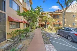 15545 N Miami Lakeway N, Miami Lakes, FL 33014 - Photo 25