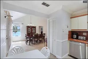10521 Mahogany Key Circle, Miami, FL 33196 - Photo 7