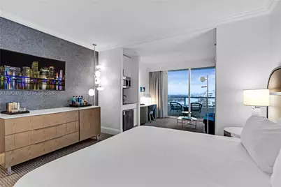 4401 Collins Ave #1609, Miami Beach, FL 33140 - Photo 9