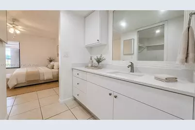 8615 NW 8th St #421, Miami, FL 33126 - Photo 25