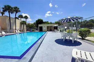 8615 NW 8th St, Miami, FL 33126 - Photo 33