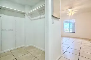 8615 NW 8th St, Miami, FL 33126 - Photo 29