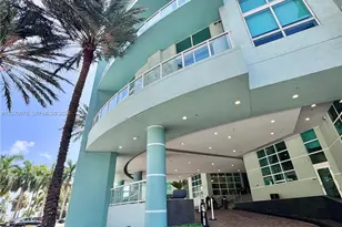 1900 N Bayshore Dr, Miami, FL 33132 - Photo 1