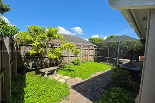 10076 NW 51st Terrace, Doral, FL 33178 - Photo 27